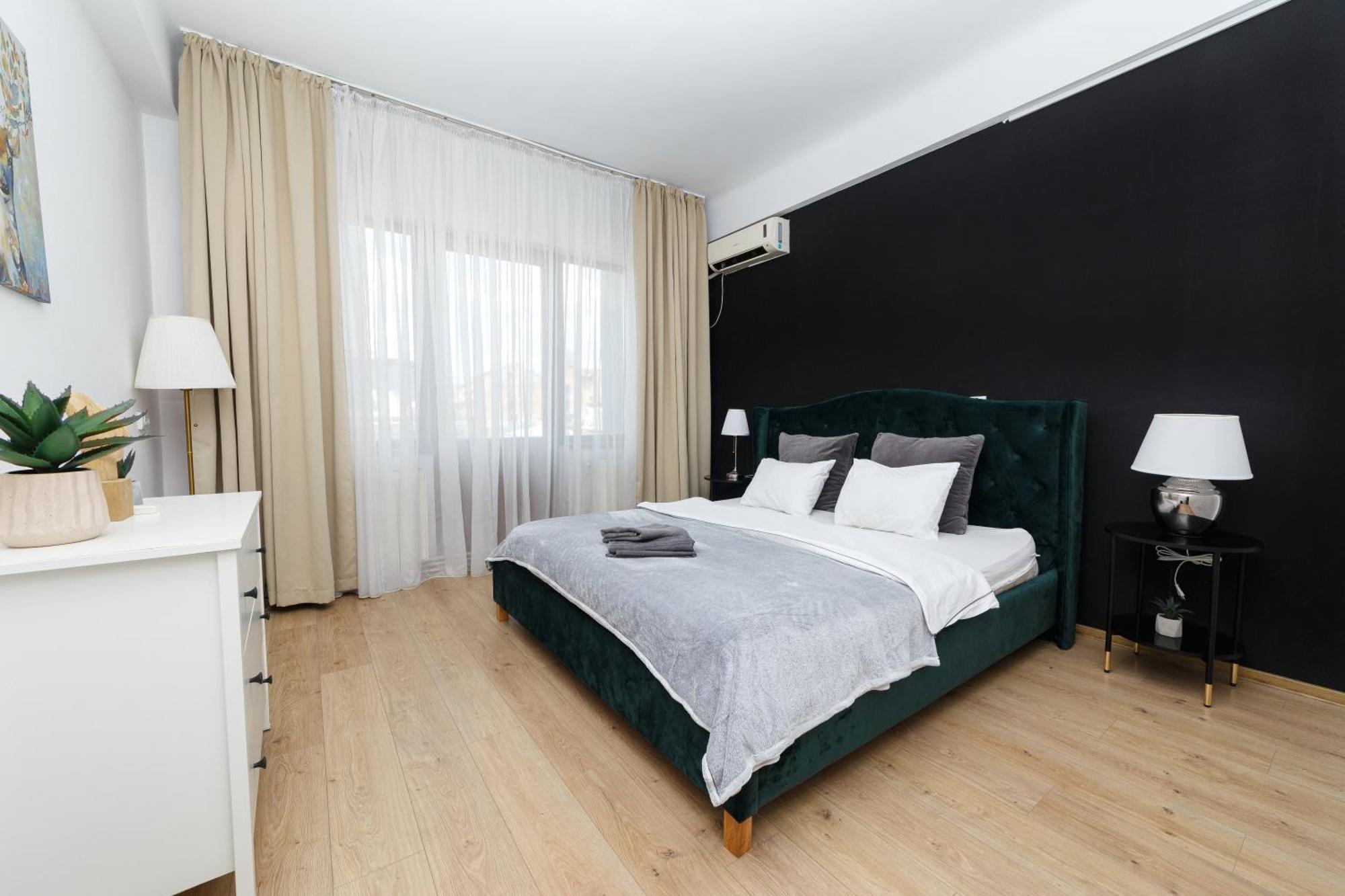 Color Apartments Franceza St Bukarest Exterior foto